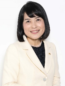 ズナイデン 房子(日本マクドナルドホールディングス株式会社 取締役/日本マクドナルド株式会社 取締役 上席執行役員 CMO)